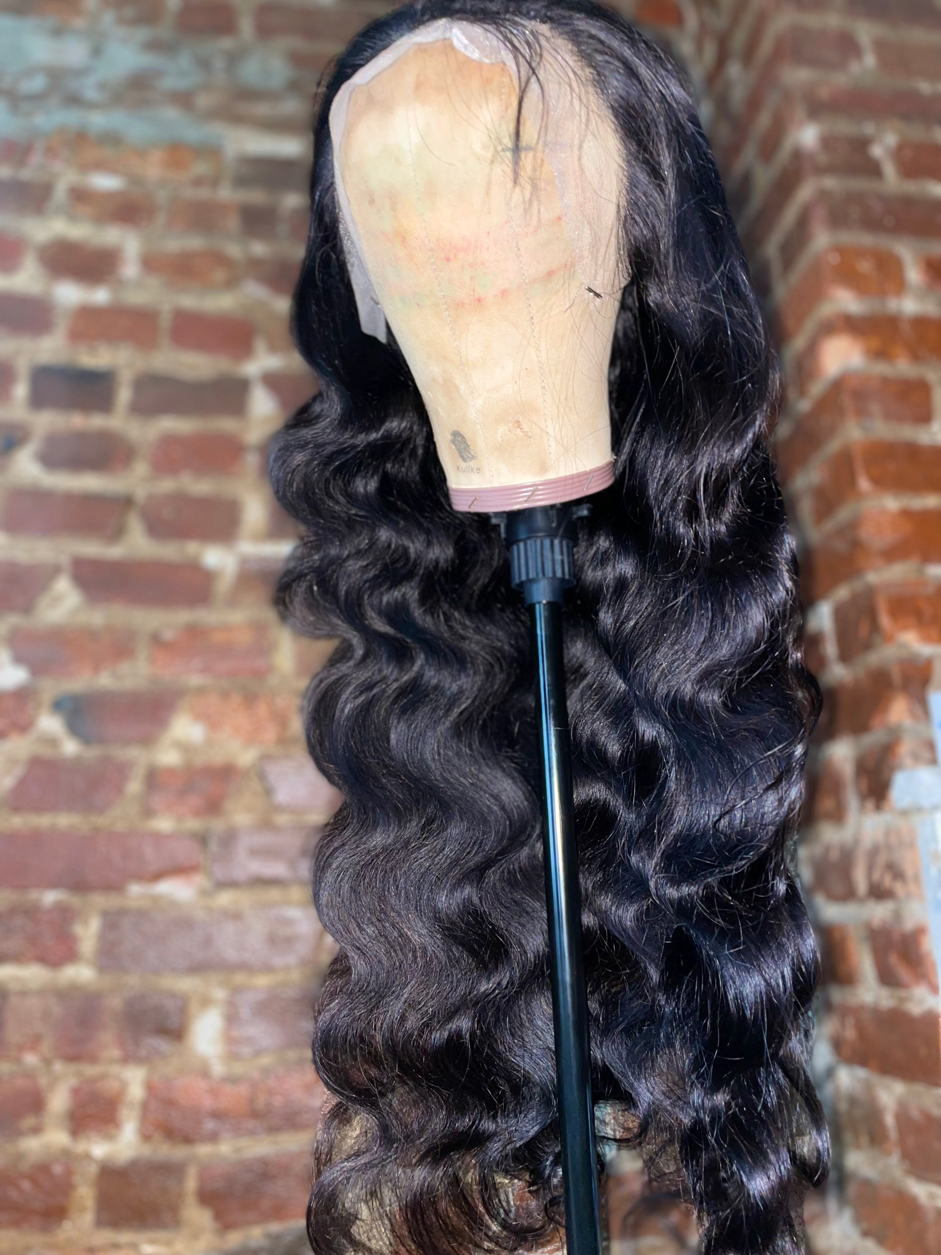 13x4 Full Frontal Transparent Wigs